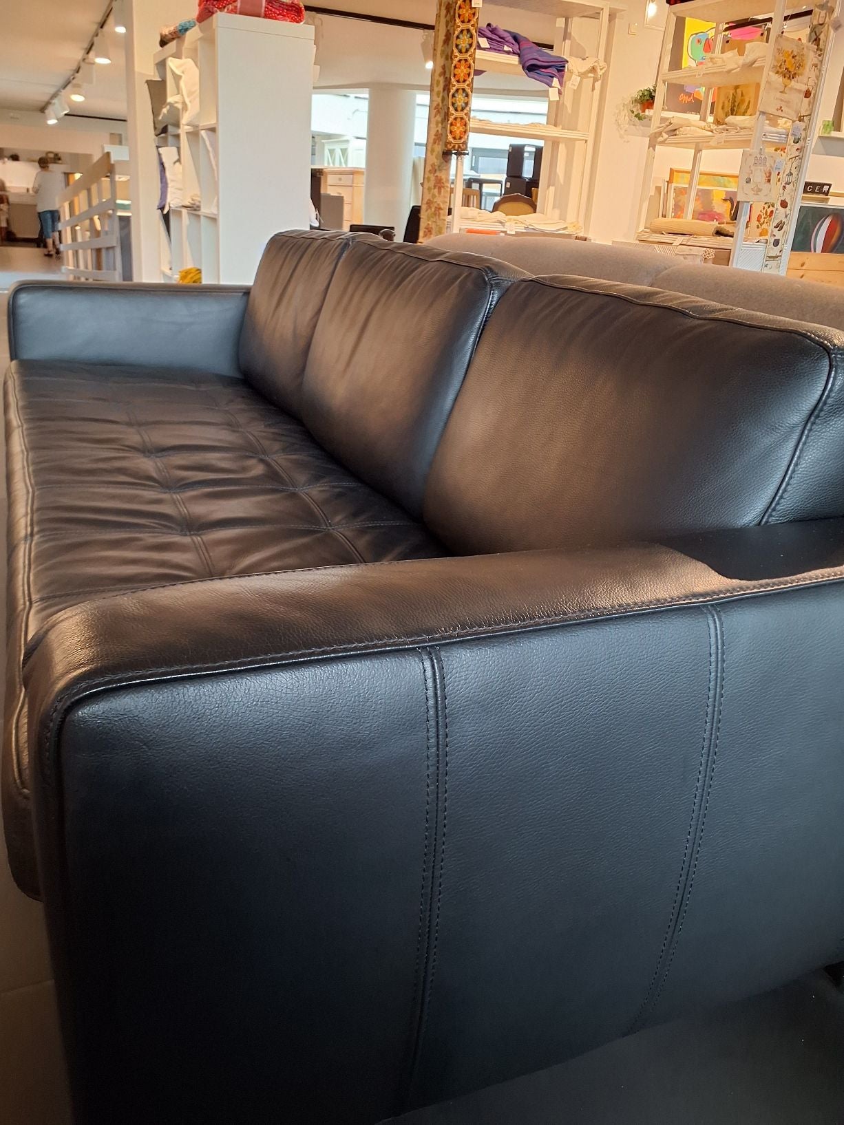 Sort lædersofa